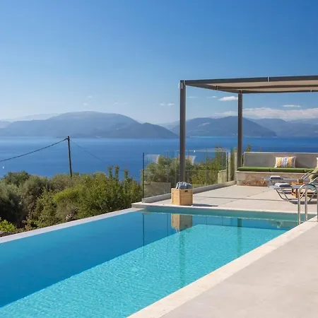 Brand New High-end Astro Vila *