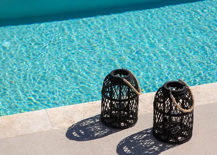 Villa Brand New High-end Astro