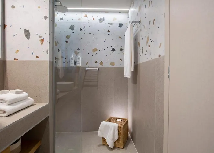 Villa Brand New High-end Astro *